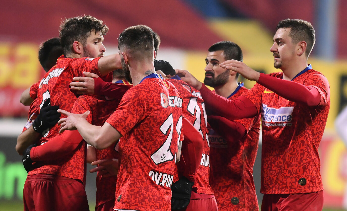 Transfer surpriză în Superliga! O echipă își face, în tăcere, lot de play-off: fostul atacant de la FCSB și CFR Cluj a semnat cu gruparea moldoveană!