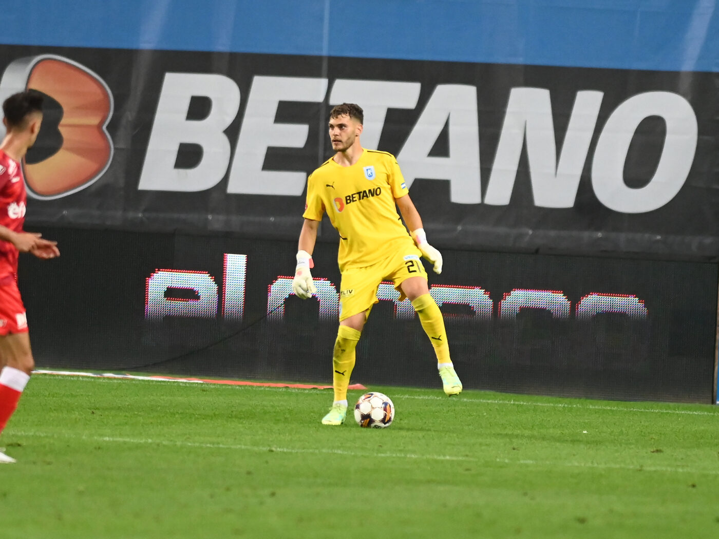 Laurențiu Popescu, eroul echipei lui Mihai Rotaru, epuizat după Universitatea Craiova – FC U Craiova 1-1: „Am avut de muncă”