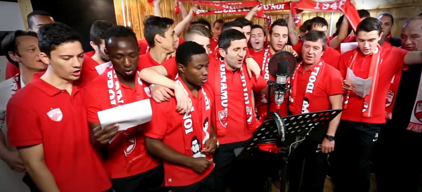 Un nou imn pentru Dinamo, pe lista de priorități a „câinilor”. Au trecut aproape 10 ani de la ultima tentativă, iar directorul de marketing a făcut anunțul cel mare: „Îmi doresc asta!” | VIDEO EXCLUSIV Dinamo
