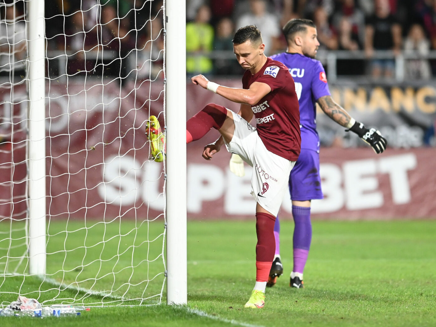 Valentin Costache, „înțepături” la adresa celor de la Rapid după ce a semnat cu Apollon Limassol: „Dacă n-am mai fost dorit, n-am de ce să regret!”