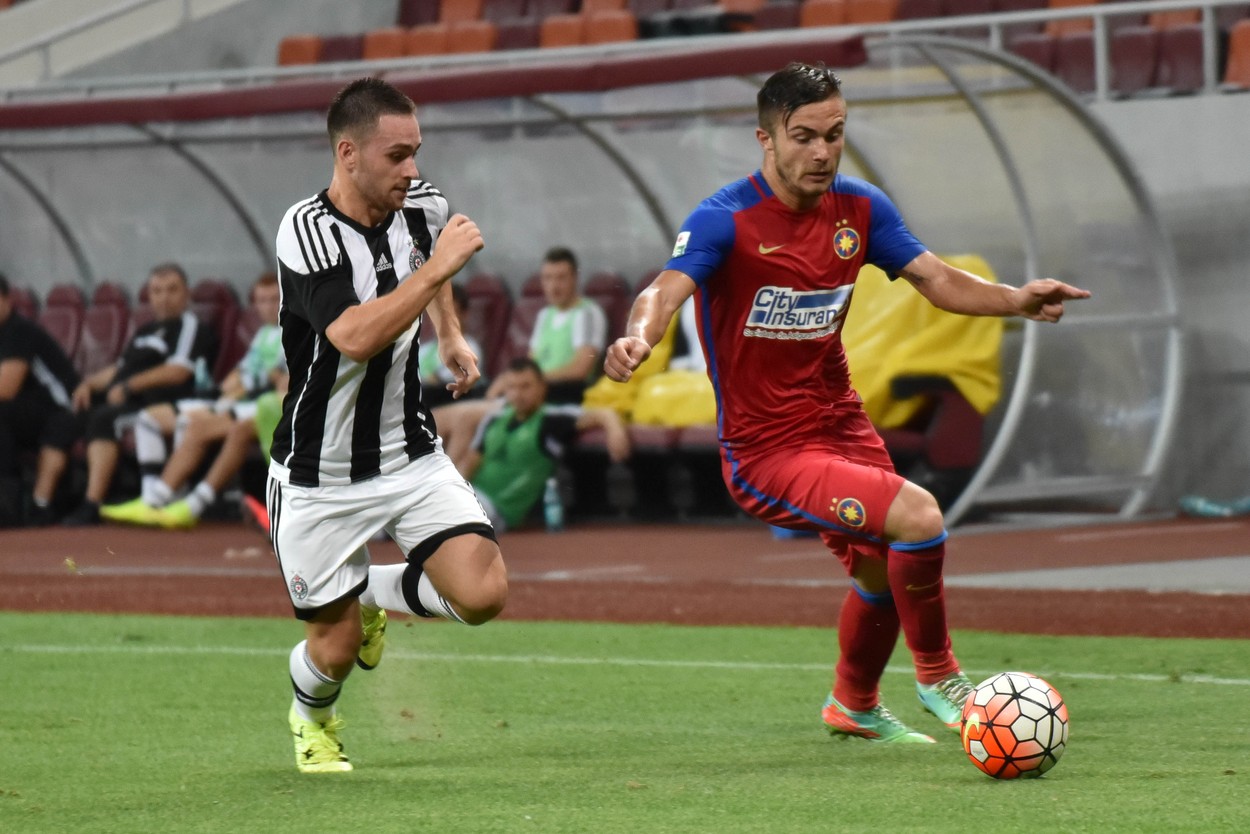 Votează cei mai buni stoperi FCSB all-time! Tu faci echipa ideală! 23