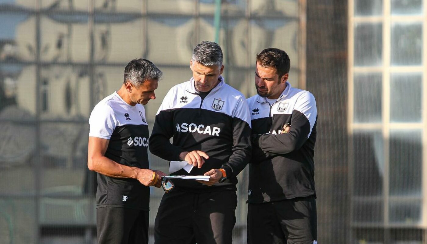 Adrian Mutu și-a salvat postul la Neftchi Baku. Rezultatul care îi dă timp românului