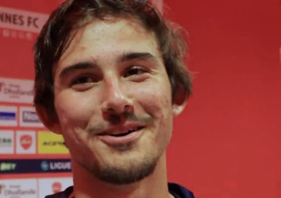 Alexi Pitu, pus în dificultate după ce a marcat primul gol în tricoul lui Bordeaux! Le-a vorbit reporterilor în franceză și a făcut senzație: „Nu, nu! Ok” | VIDEO