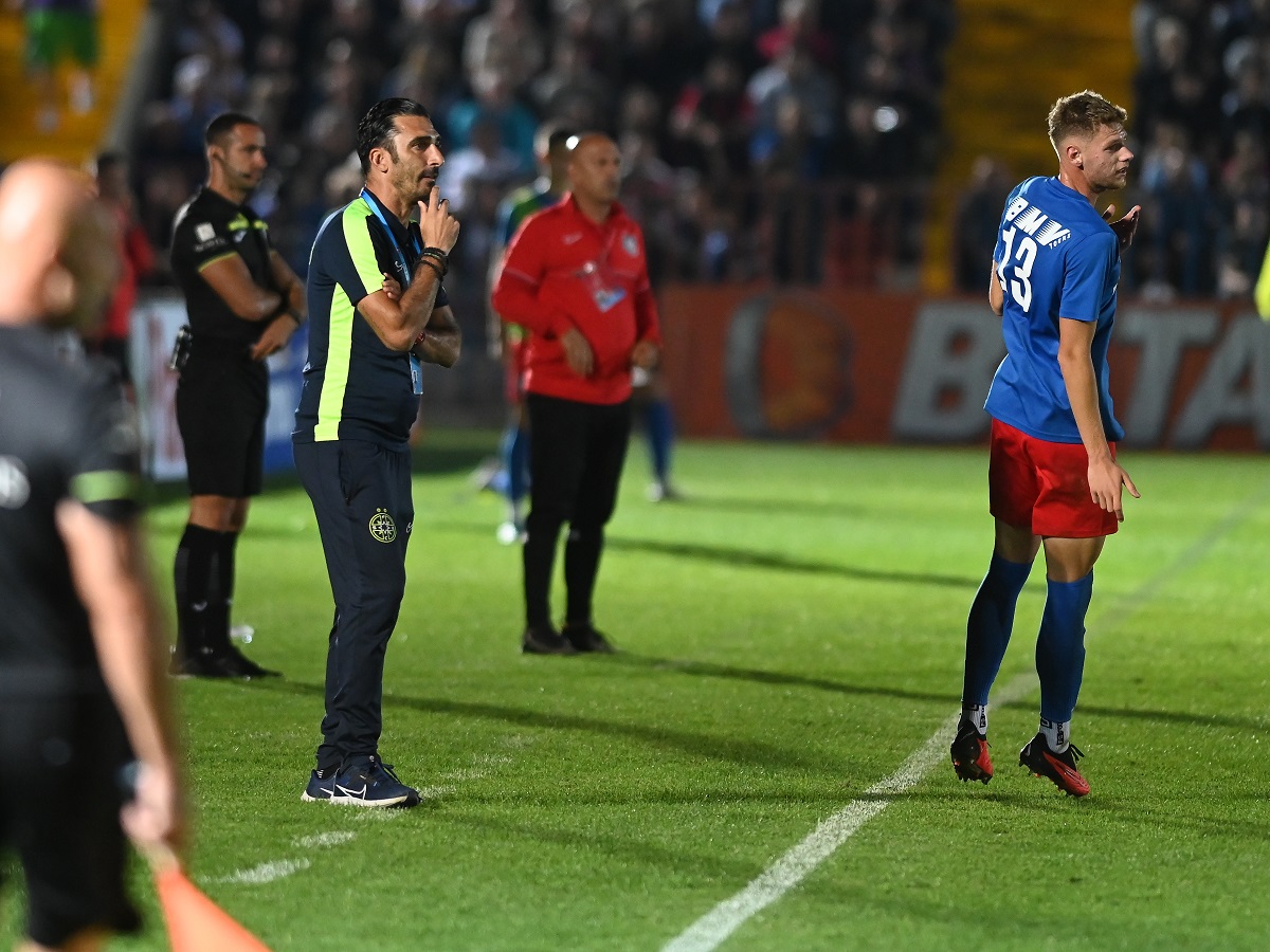 Ce l-a uimit pe Elias Charalambous la meciul FC Bihor – FCSB 0-2 din Cupa României: „Nu mă așteptam la asta”