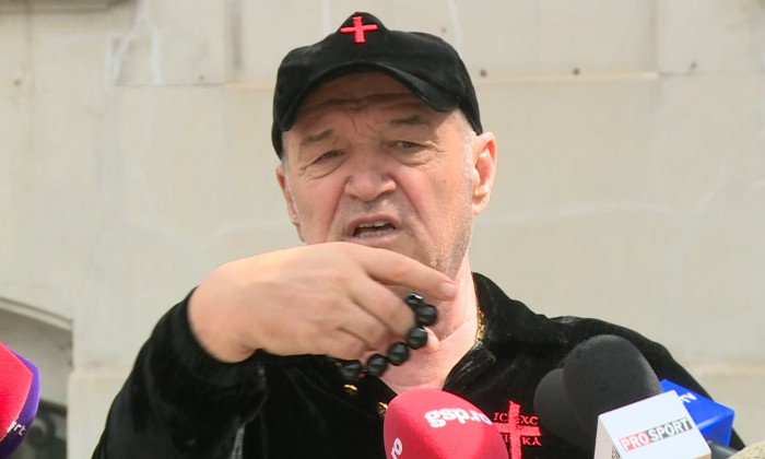 Cum a reacționat Gigi Becali după ce Edi Iordănescu l-a schimbat pe Florinel Coman în minutul 57 al meciului România – Israel. „Îi datorăm totul!”
