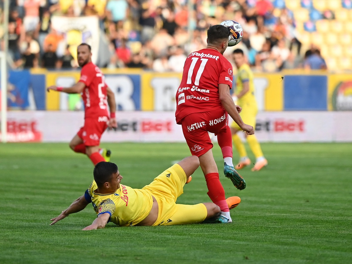 Fostul mare atacant de la Steaua, Dinamo și Rapid, mesaj cutremurător după accidentarea lui Dragoș Iancu: „Am avut aceeași accidentare! Aveam ca o potcoavă, o sârmă trecută prin picior”