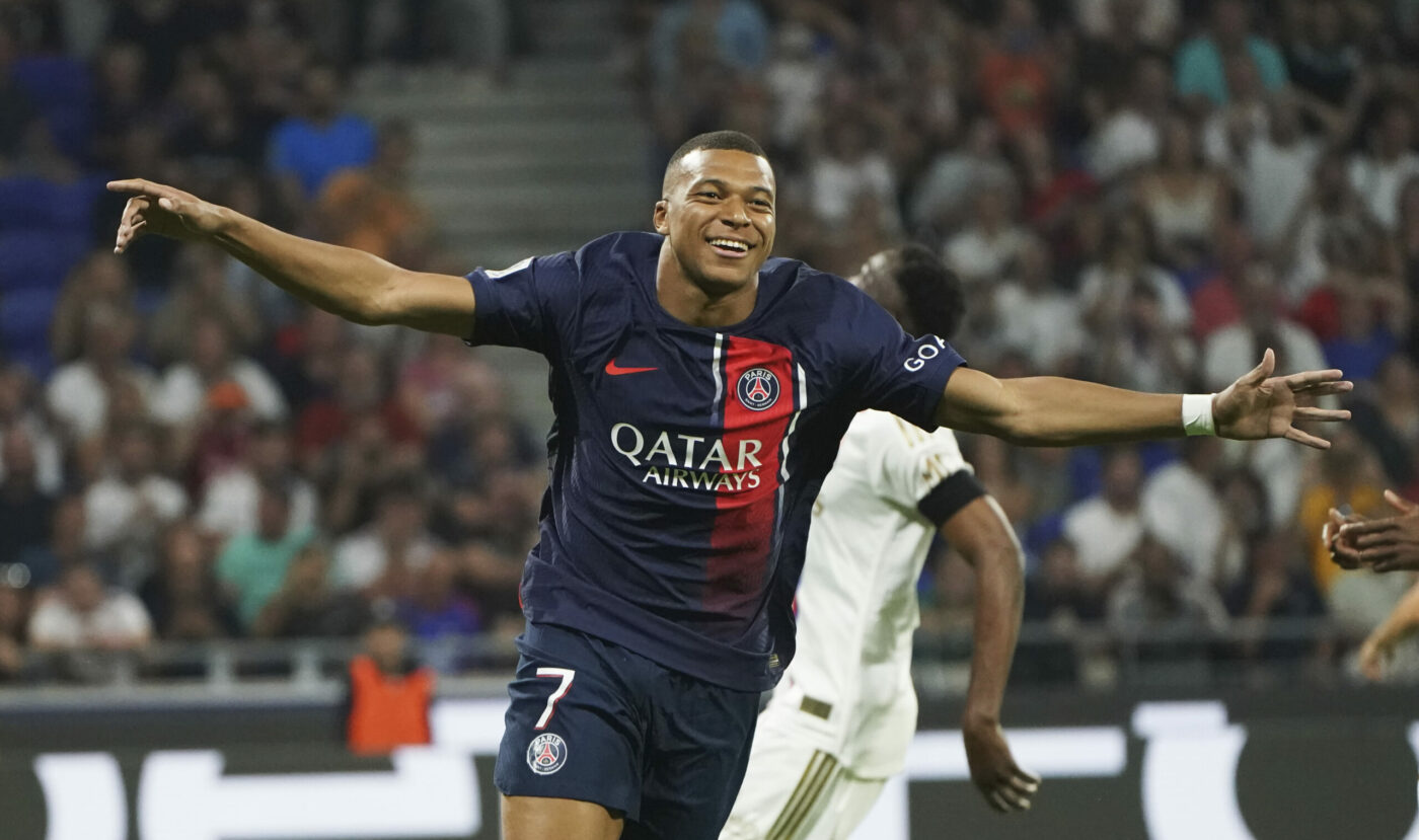 Kylian Mbappe cară PSG în spate: gol și pasă de gol în meciul cu Strasbourg! | VIDEO