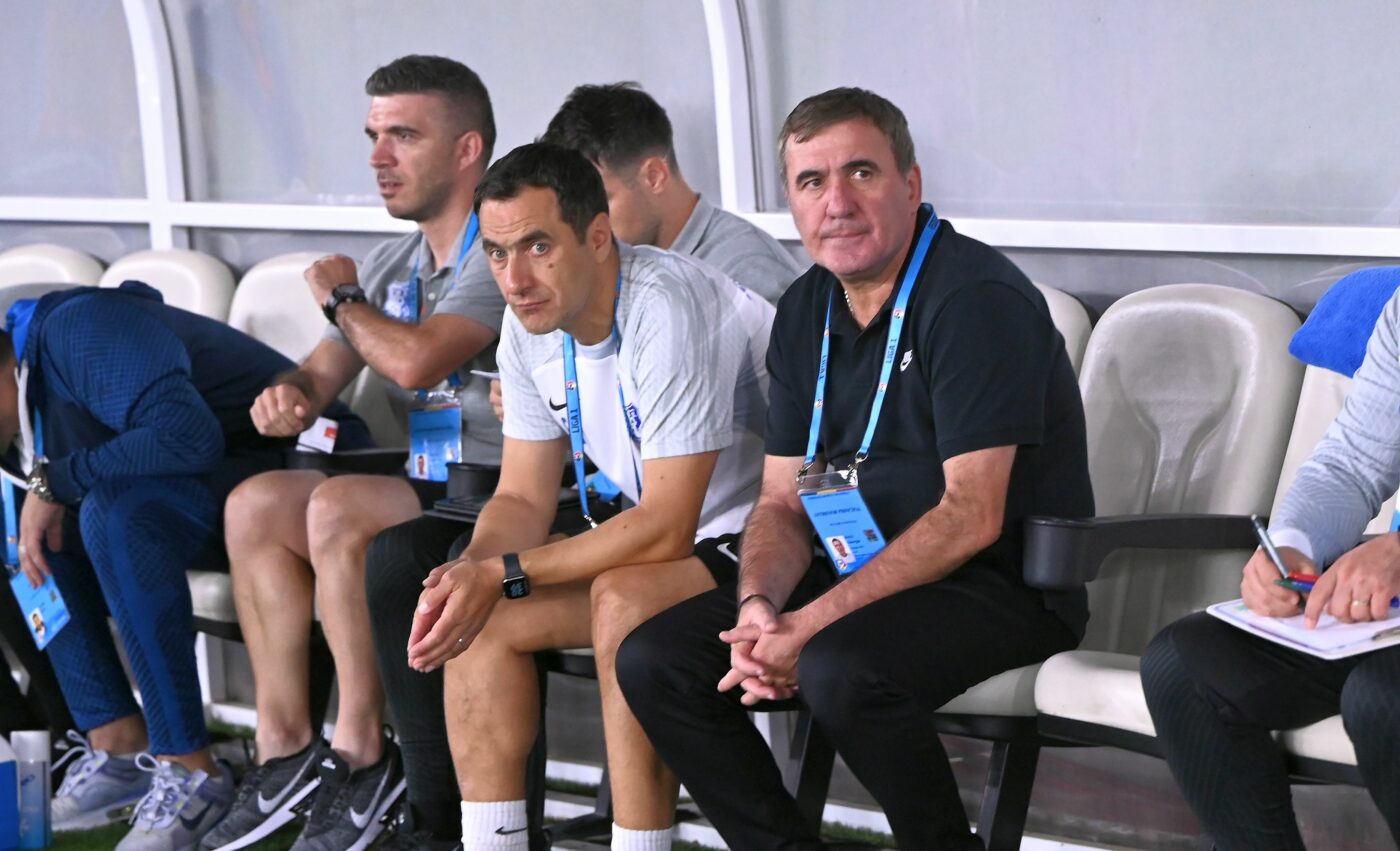 Gheorghe Hagi a „turbat” de furie după ce Kiki a fost eliminat în Dinamo – Farul! Ce le-a reproșat secunzilor săi | VIDEO