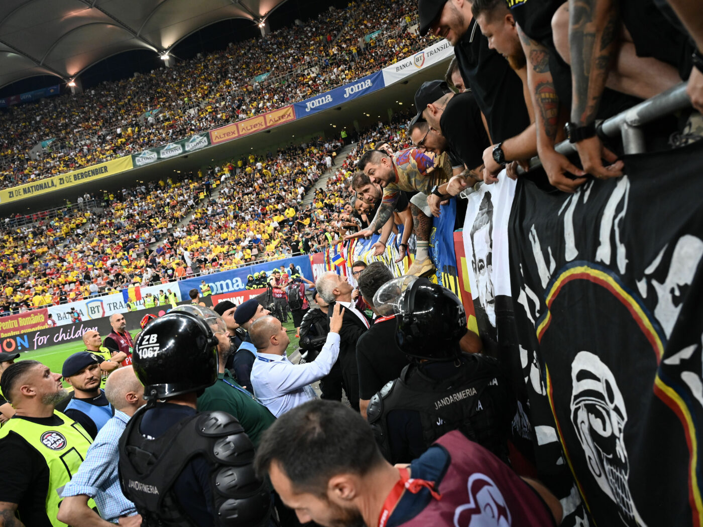 Kosovo cere măsuri drastice împotriva României! Merge la UEFA și TAS după incidentele de pe Arena Națională. „FFK a adunat declarații, materiale și fotografii, care fac acum parte din dosar!”