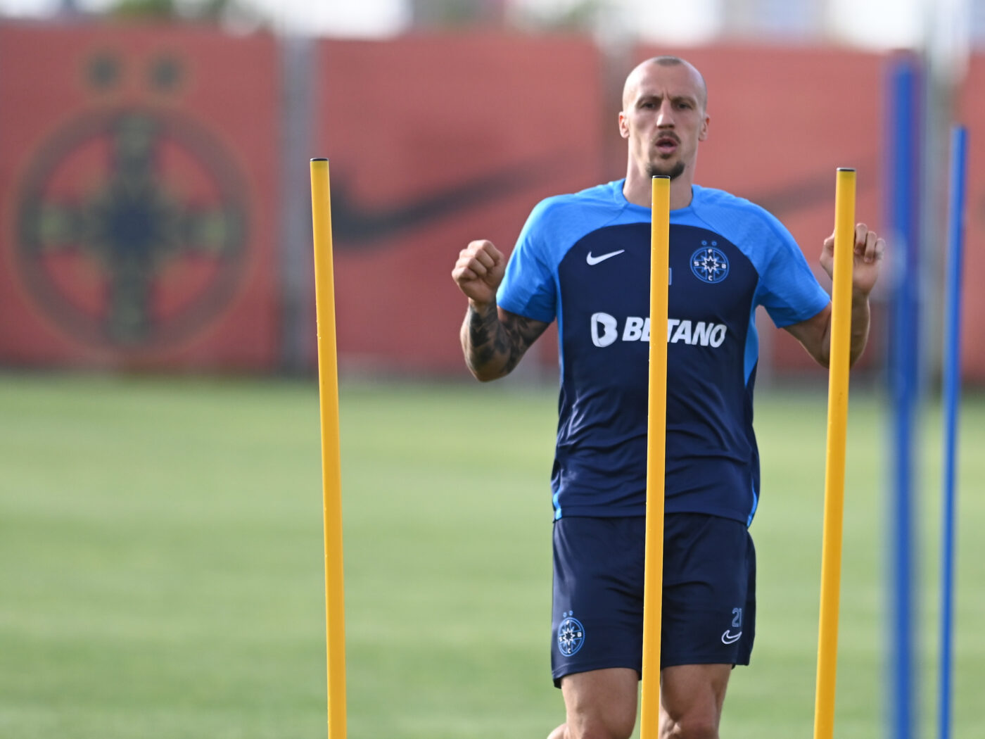 Miracol medical sau muncă de titan? Când revine Vlad Chiricheș pe gazon: anunțul oficial!