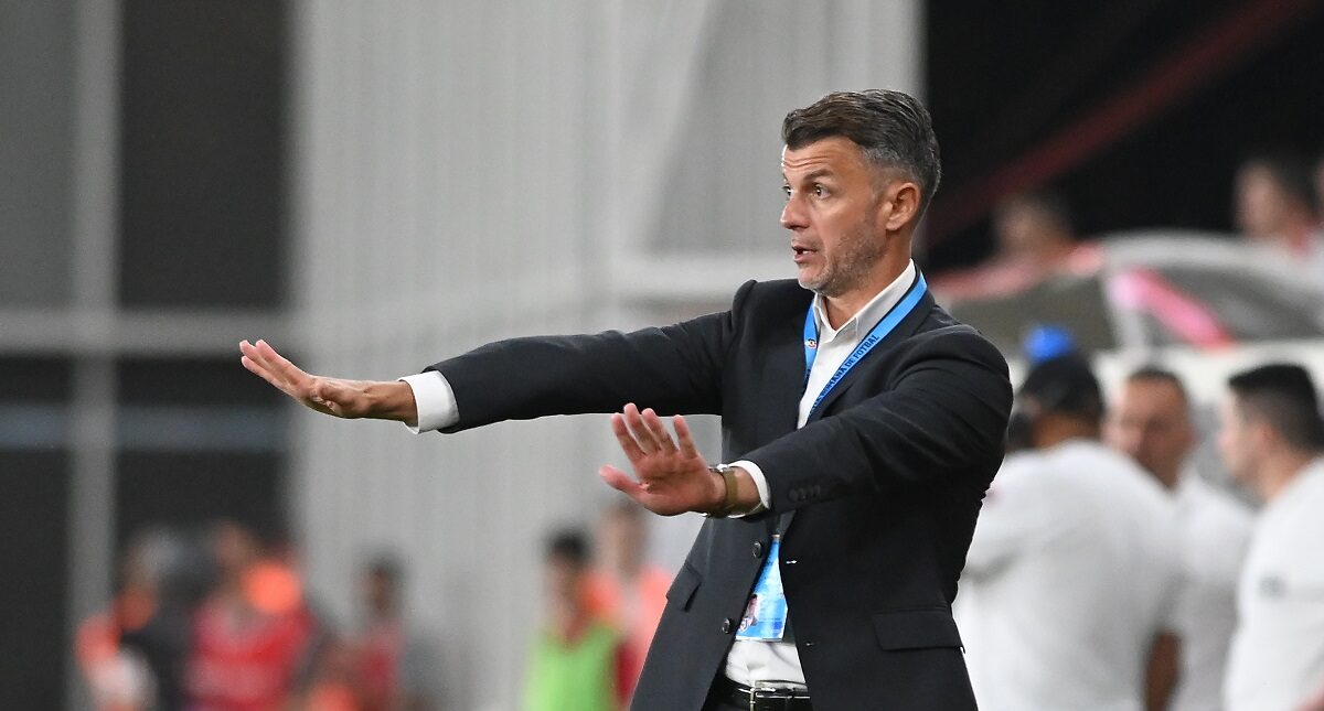 Ovidiu Burcă își joacă postul în „Ștefan cel Mare”: cele patru „finale” din Superliga care pot semna sentința definitivă a lui Dinamo: „Atunci, n-au nicio șansă să se mai salveze!”. EXCLUSIV