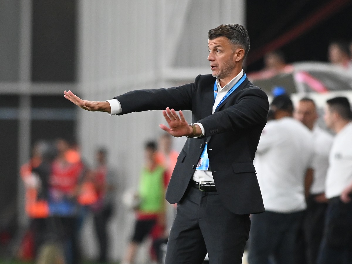 Munca lui Ovidiu Burcă de la Dinamo este văzută cu ochi buni de către FRF: „Fotbalul pe care vrea să-l joace i se potrivește clubului” | VIDEO EXCLUSIV DINAMO