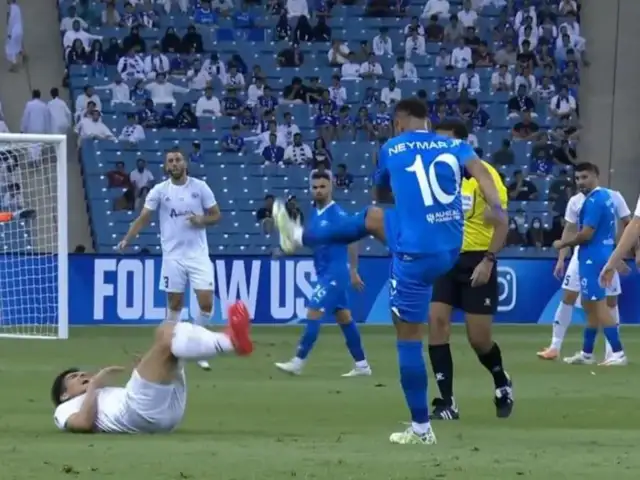 Neymar și-a ieșit din minți! Imaginile când își lovește adversarul fac înconjurul lumii | VIDEO