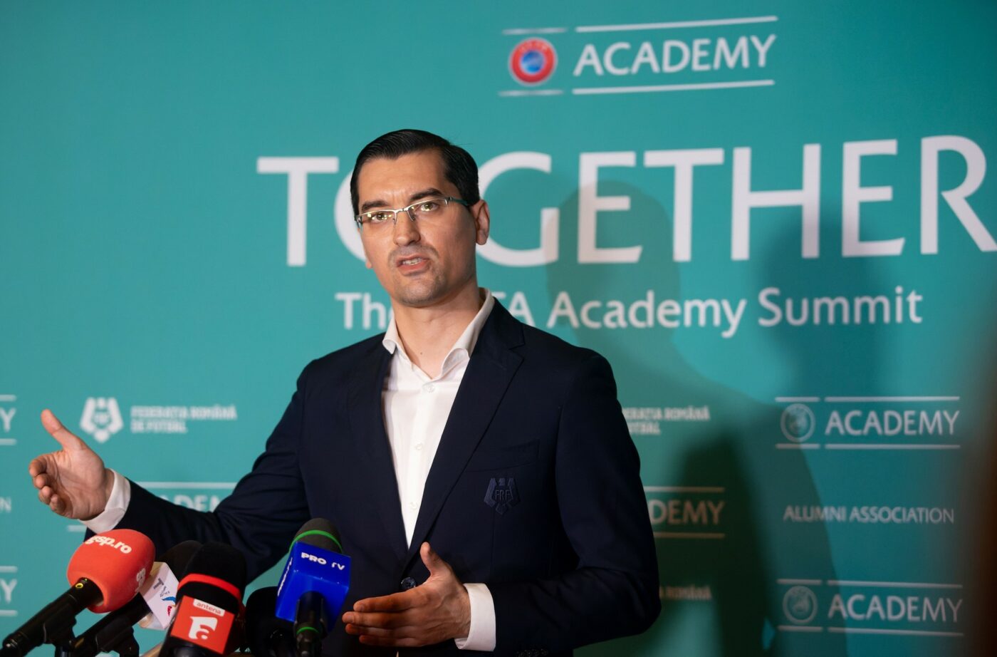 Presa internațională l-a luat la ochi pe Răzvan Burleanu. Discursul de la UEFA cu care a stârnit controverse
