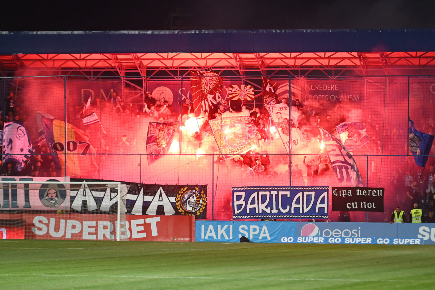 Scandal înainte de Farul – FCSB! Fanii au răbufnit după ce clubul lui Gică Hagi n-a pus la vânzare bilete pentru derby-ul rundei a 9-a din Superliga. „S-au dat pe sub mână!” Reacția oficialilor campioanei. „Asta este situația!”