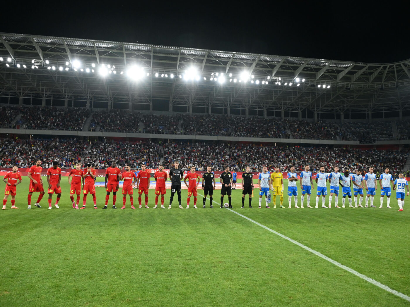 Se lasă cu închisoare pentru un suporter după FCSB – Universitatea Craiova! Ce a putut să facă în momentul accesului pe stadionul Ghencea