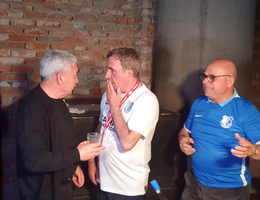 Stere Halep nu e stelist ca Simona! Tatăl jucătoarei, reacție furibundă după ce FCSB a primit un penalty controversat în victoria cu Farul: ce a spus la ieșirea de pe stadion! „L-ați văzut?”