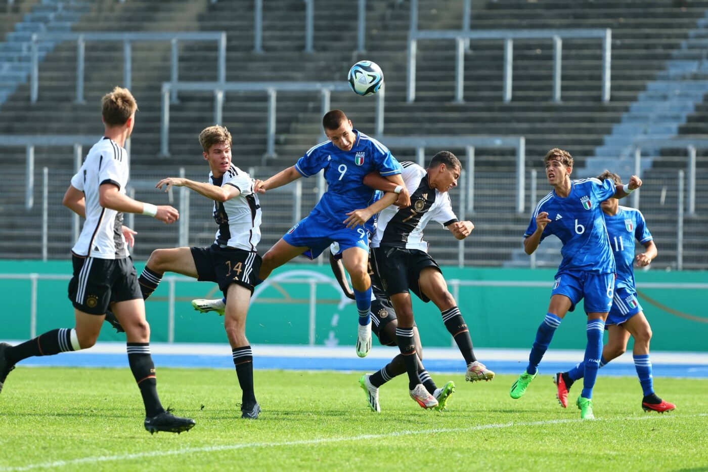 Francesco Camarda a marcat 3 goluri în 3 partide pentru naționala U17 a Italiei