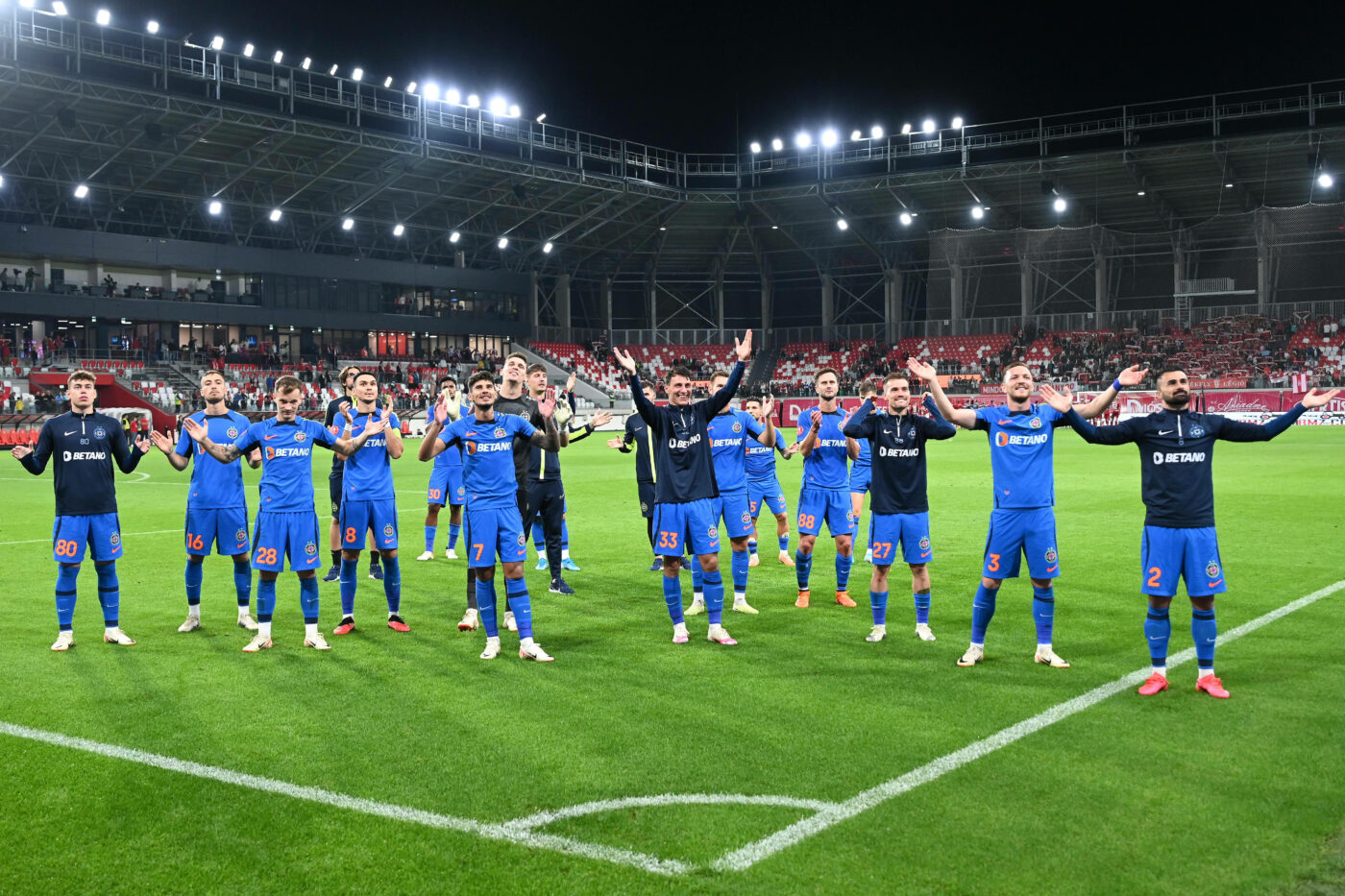 Gigi Becali, fascinat de cea mai nouă descoperire de la FCSB! El va fi noul titular al roș-albaștrilor: „Avem un jucător foarte valoros! O să îl vedem mai des” | EXCLUSIV ProSport Live