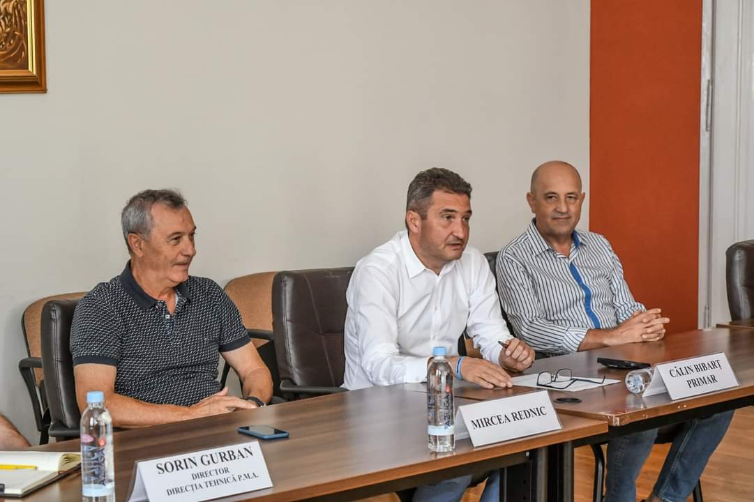 Mircea Rednic nu a fost convingător! Gazonul se schimbă, iar UTA pleacă din Arad cel puțin până la finalul anului! 