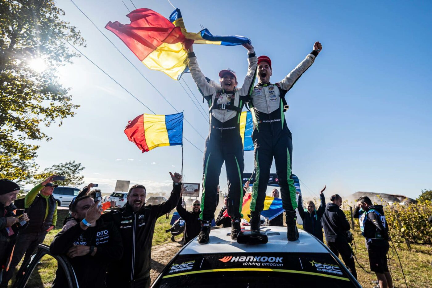 O poveste fascinantă! Cum au ajuns doi frați din România să câștige titlul european la raliuri pe tărâm maghiar | EXCLUSIV