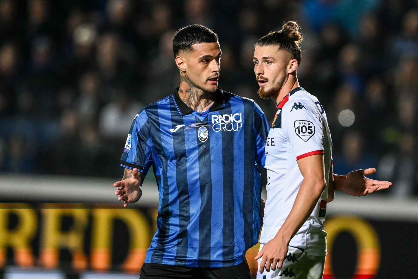Cu cât îl vinde Genoa pe Radu Drăgușin. Prețul de transfer e uriaș