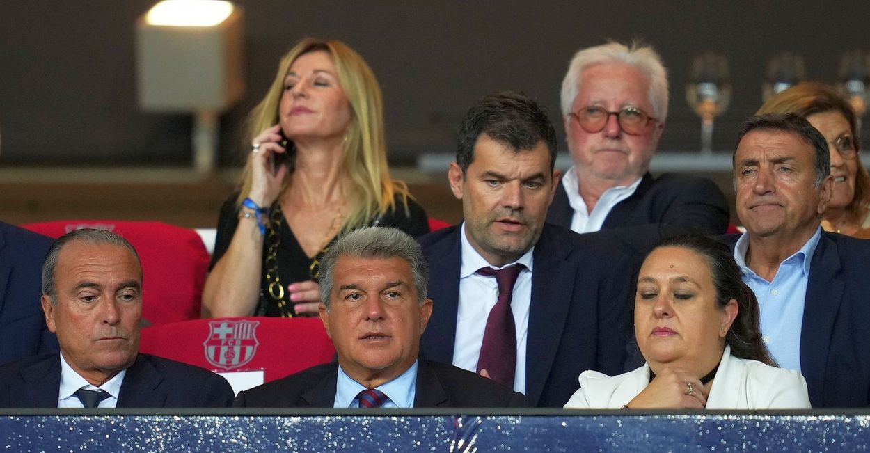 Cutremur la FC Barcelona. Joan Laporta e inculpat în cazul arbitrajelor favorabile din dosarul Negreira