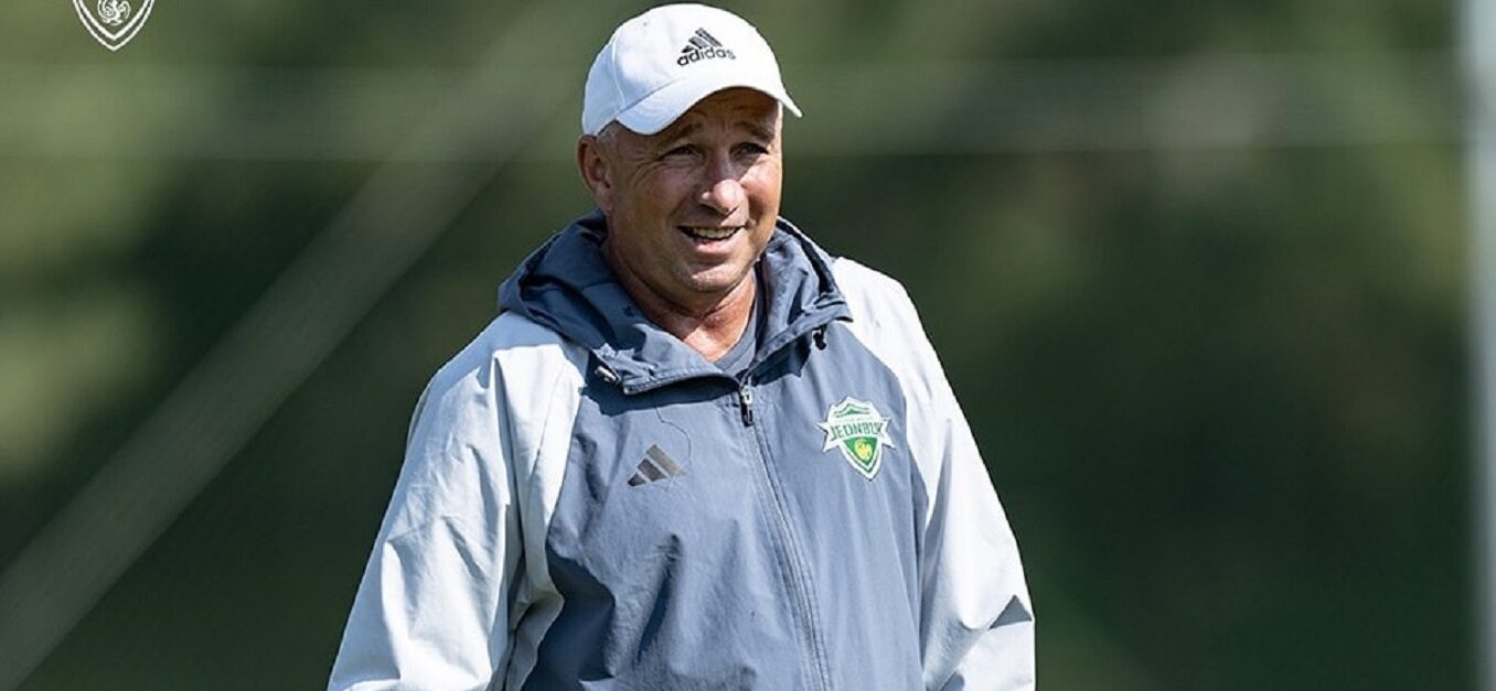 Dan Petrescu, spectacol total în Liga Campionilor! A câștigat la scor de neprezentare