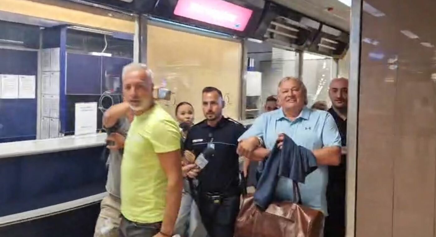Cine ar fi trebuit să îl ridice pe Dănuț Lupu de la aeroport pentru a fi dus în arest: „O polițistă de 120 de kilograme! Un spectacol odios…”
