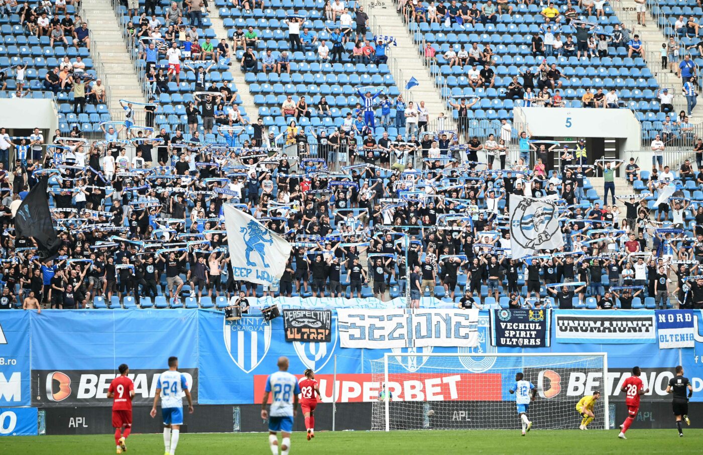 Dragoș Bon, mesaj pentru suporteri după ce l-au huiduit pe Andrei Ivan la Universitatea Craiova – FC Botoșani: „E greu să își revină!”