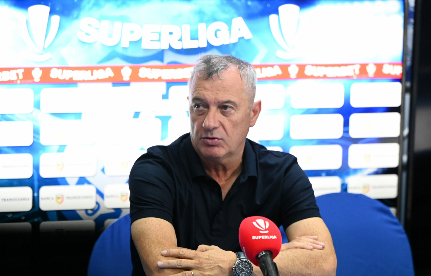 Mircea Rednic, între rațiune și inimă în UTA – Dinamo: „Sunt profesionist și-mi doresc să câștigăm, eu aș avea ce să le reproșez!”
