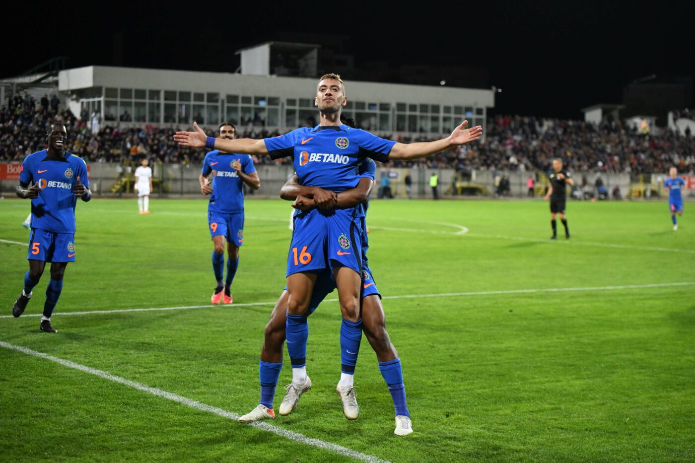 FC Botoșani – FCSB 0-1, Live Video Online, în etapa a 12-a din Superliga! Mihai Lixandru, marcatorul surpriză al vicecampioanei