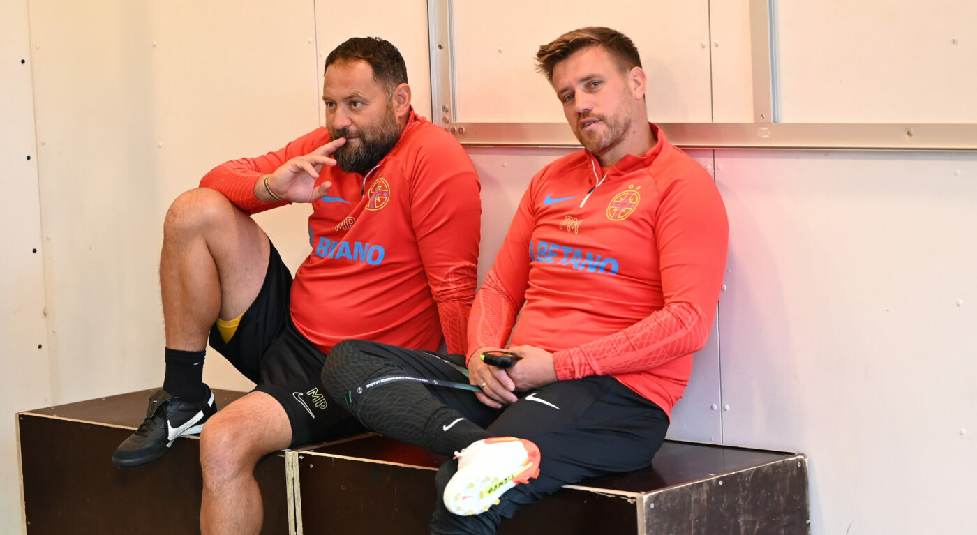FCSB are cinci jucători pe acel post, dar Mihai Pintilii mai vrea unul. „Aș mai aduce pe cineva în genul lui!”