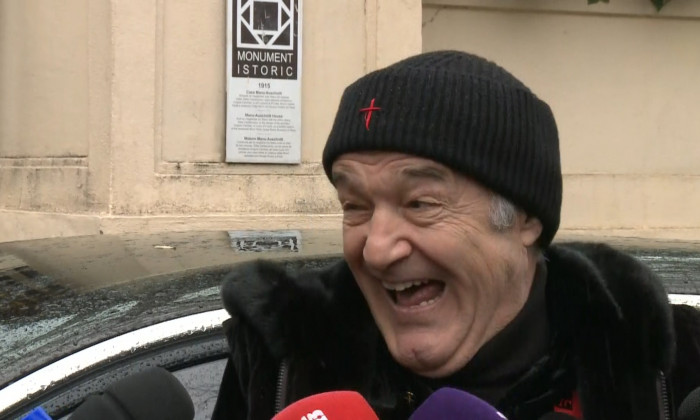 Gigi Becali dă lovitura cu un fotbalist Under 21! S-a supărat când i l-a împrumutat lui Marian Copilu, care apoi l-a trădat la votul chiar pentru regula legată de jucătorii tineri, dar acum puștiul e lăudat de Ilie Dumitrescu și Daniel Pancu!