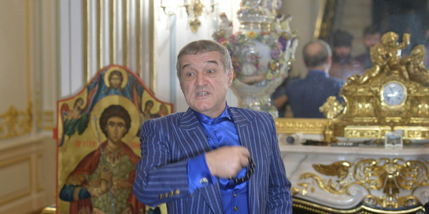 Gigi Becali s-a rugat pentru un arbitru, care s-a dus la VAR la un meci din Superliga: „Bă, să nu îl revoci! L-a revocat, mă!” | VIDEO EXCLUSIV PROSPORT LIVE