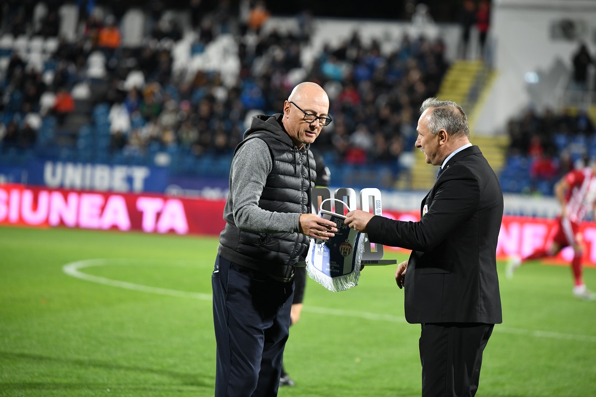 Leo Grozavu, extrem de deranjat după Poli Iași – Sepsi 1-0: „Asta e România, pumn în gură!”. Aspectul inedit semnalat: „Era cam pe ritmuri mortuare”
