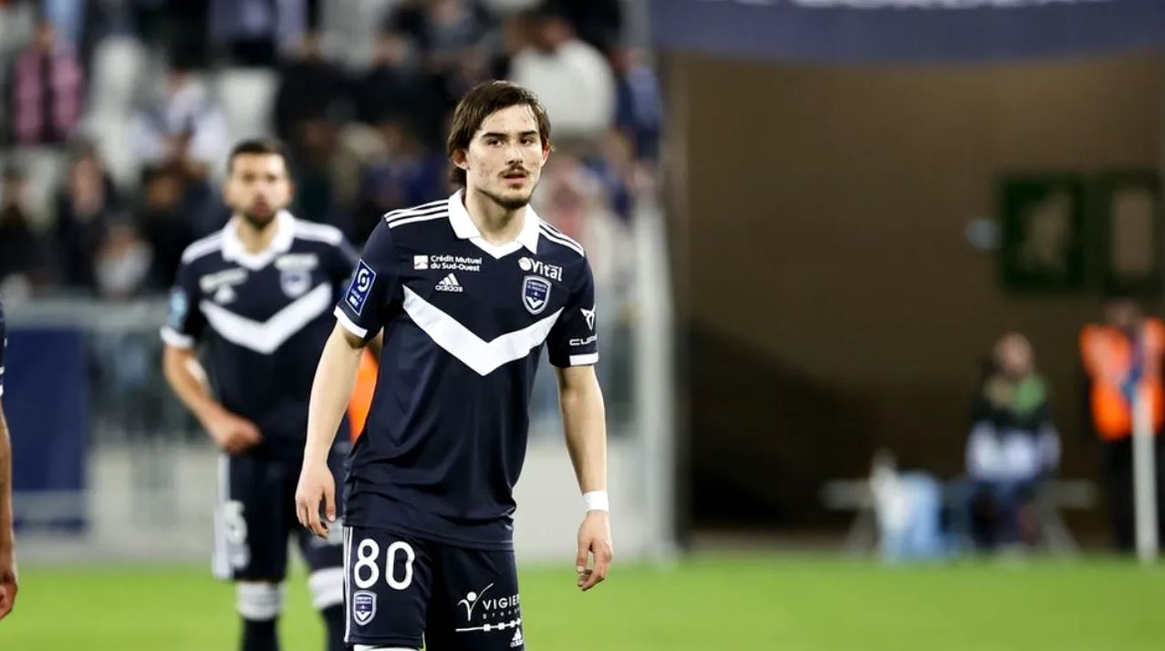 Presa franceză îl face praf pe Alexi Pitu, fotbalistul transferat ca o vedetă de la Farul lui Gică Hagi! După 10 luni de când a ajuns la Bordeaux, românul e pus la zid