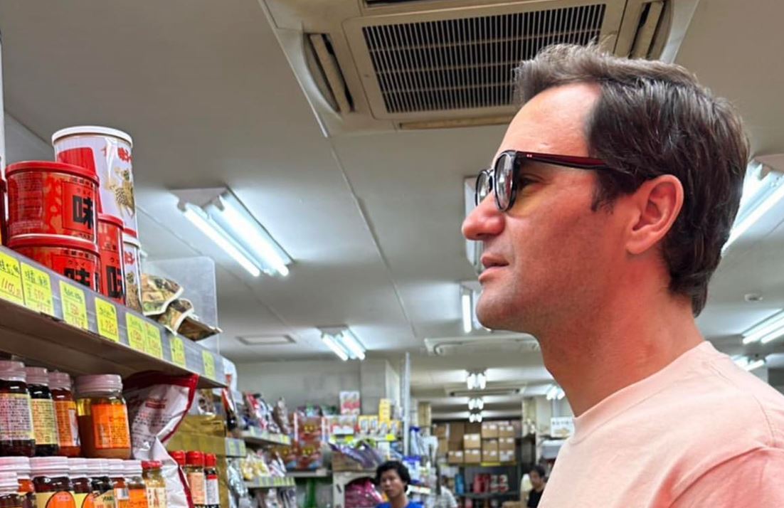 Roger Federer a ajuns de nerecunoscut, după ce s-a retras din tenis! Transformarea marelui campion elvețian: ce a făcut în vacanța din Japonia