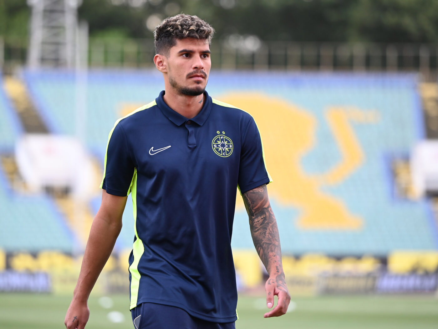 Care e adevărul despre accidentarea misterioasă a lui Florinel Coman! Unde a plecat de urgență fotbalistul FCSB: „Bine că a ieșit de pe teren” | VIDEO EXCLUSIV PROSPORT LIVE