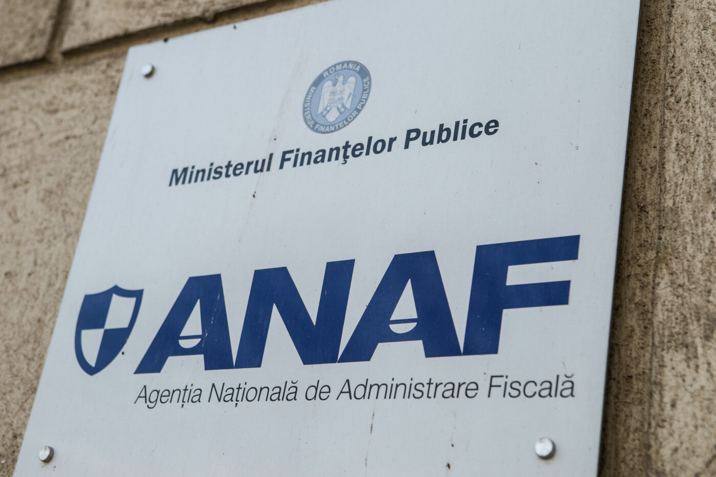 ANAF s-a dus peste Dinamo. Contractele pe care le „vânează” inspectorii: „La toate cluburile e problema asta!” | EXCLUSIV