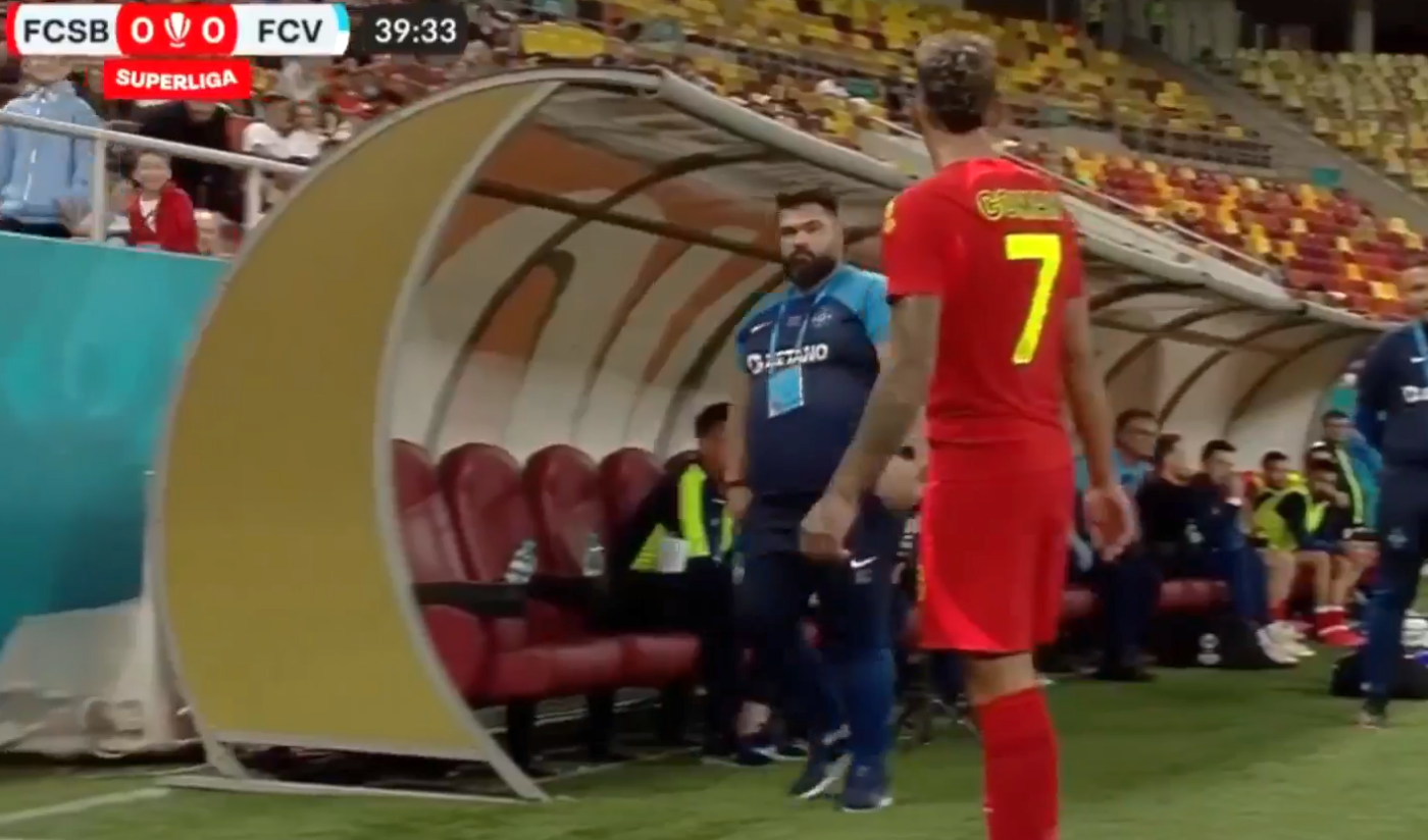 Florinel Coman, scos în minutul 40 al meciului FCSB – Voluntari! Meme Stoica s-a dus la vestiare cu vedeta roș-albaștrilor: camerele TV au surprins ce gest a făcut fotbalistul, după ce a fost înlocuit cu Tavi Popescu!