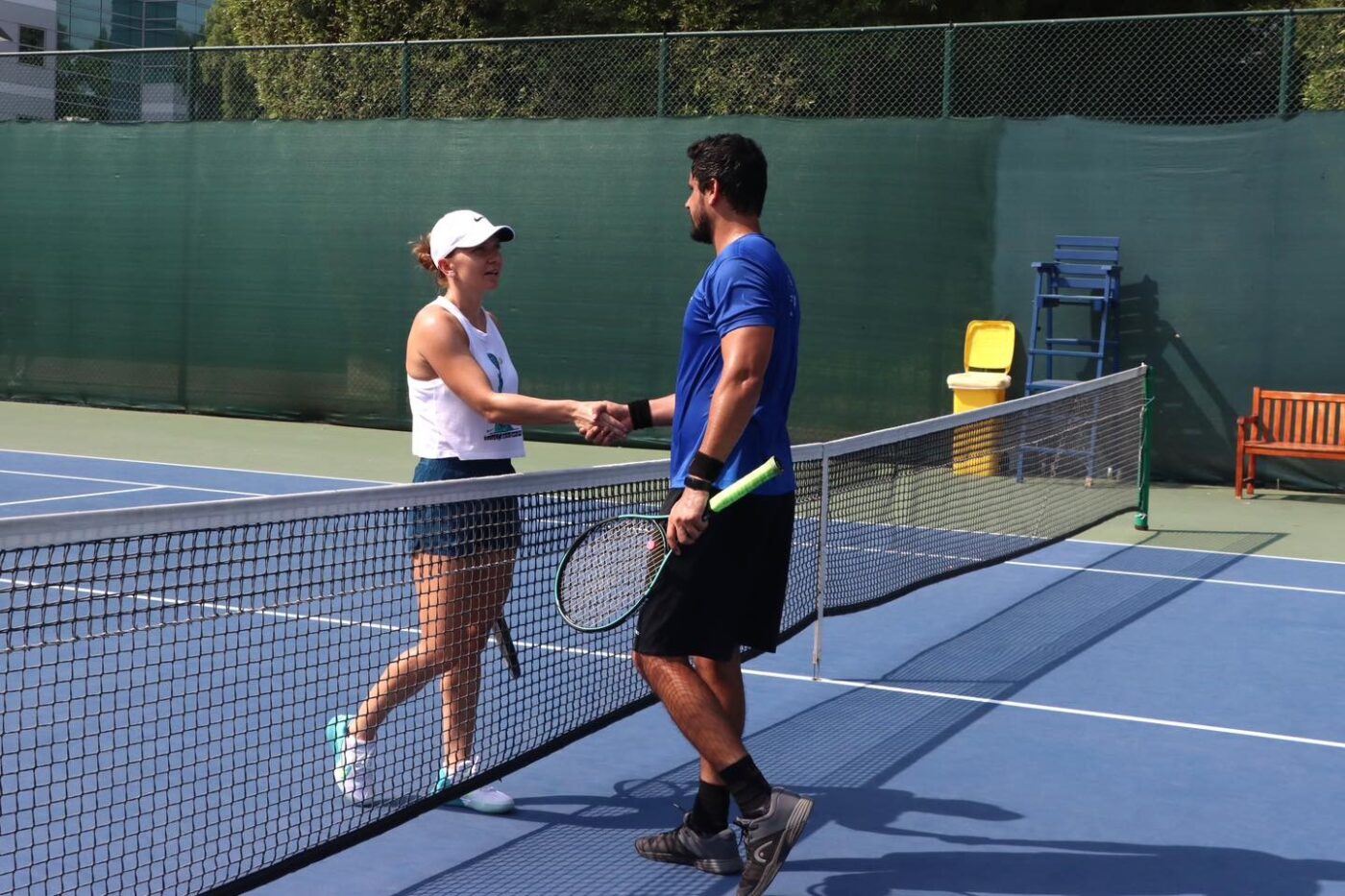 Simona Halep a renunțat definitiv la Patrick Mouratoglou. Fostul lider mondial se antrenează la o altă academie din străinătate | EXCLUSIV