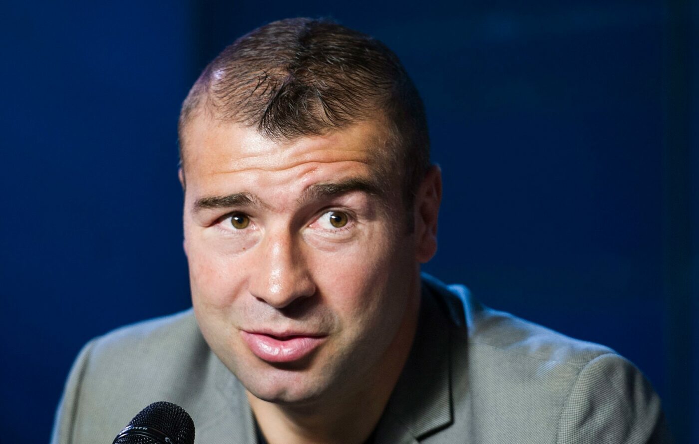 Suspendat în 2016 pentru dopaj, Lucian Bute a analizat cazul Simonei Halep! Fostul pugilist a explicat cum poate scăpa jucătoarea de suspendare, oferind propriul exemplu: „Sper să facă asta!”