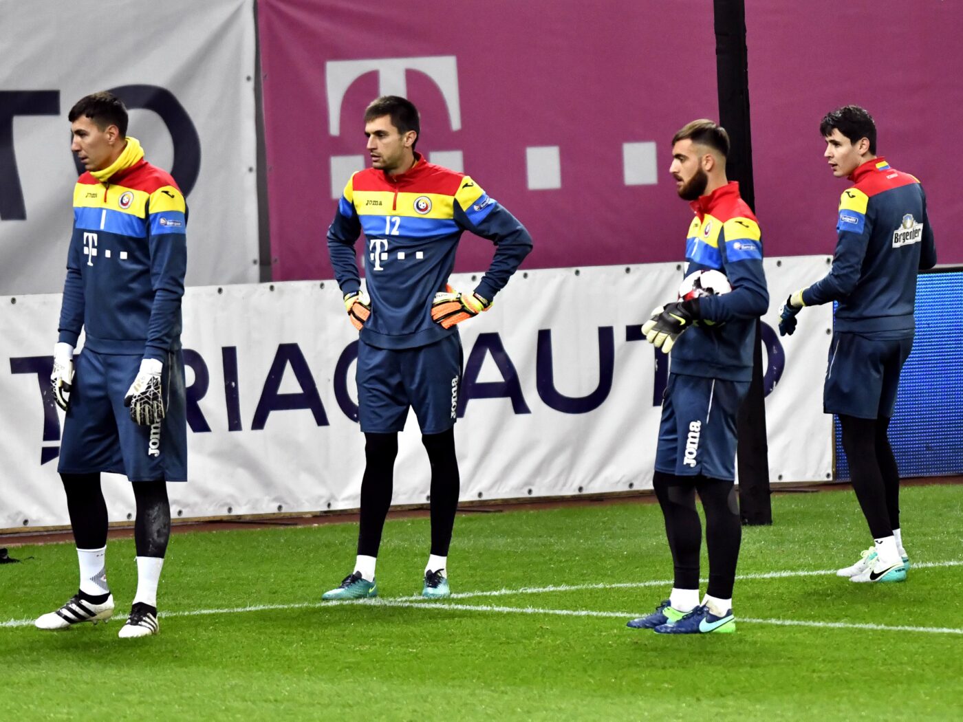 Scandal la națională în ziua meciului decisiv Belarus – România! Fostul goalkeeper de la FCSB își strigă disperarea după ce a fost din nou ignorat de cei care fac selecția „tricolorilor”: „Portarul naționalei a făcut în ultimul an mai multe greșeli decât am făcut eu toată cariera”. Ce alte episoade l-au șocat în relația cu FRF | EXCLUSIV