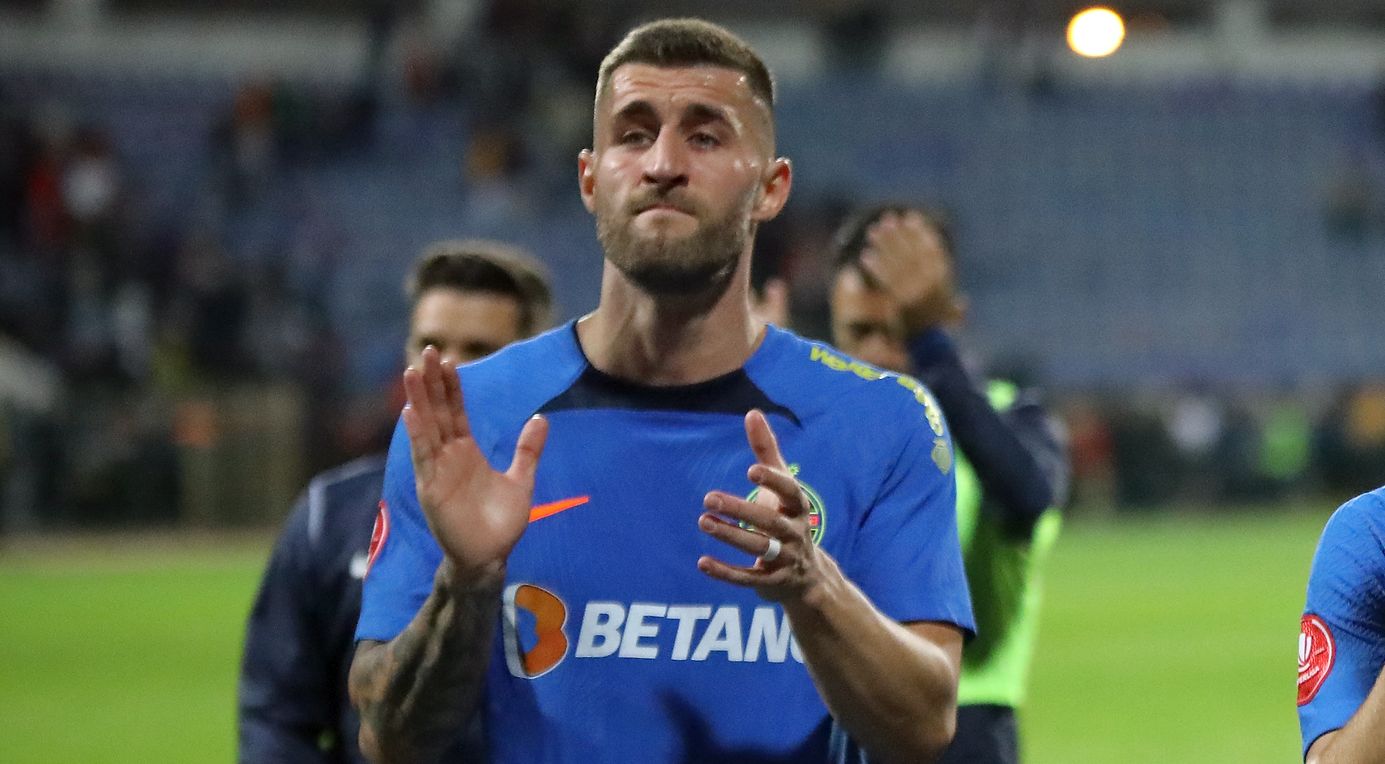 „Henț! Henț! Henț!”. Ovidiu Popescu a fost filmat de camerele TV în timp ce cerea disperat penalty în minutul 87, la cea mai controversată fază din FCSB – Voluntari! Comentatorii au reacționat instant: „L-a lovit în mână, dar e lângă corp” | VIDEO