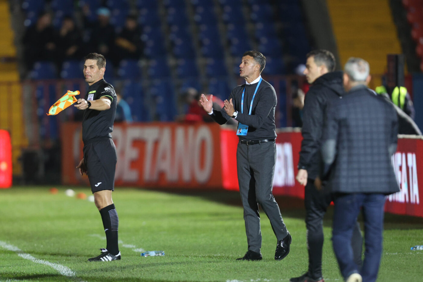 Penalty-ul din meciul cu UTA le-a umplut paharul! Conducătorii lui Dinamo depun memoriu la FRF privind arbitrajele din acest sezon | VIDEO EXCLUSIV ProSport Live
