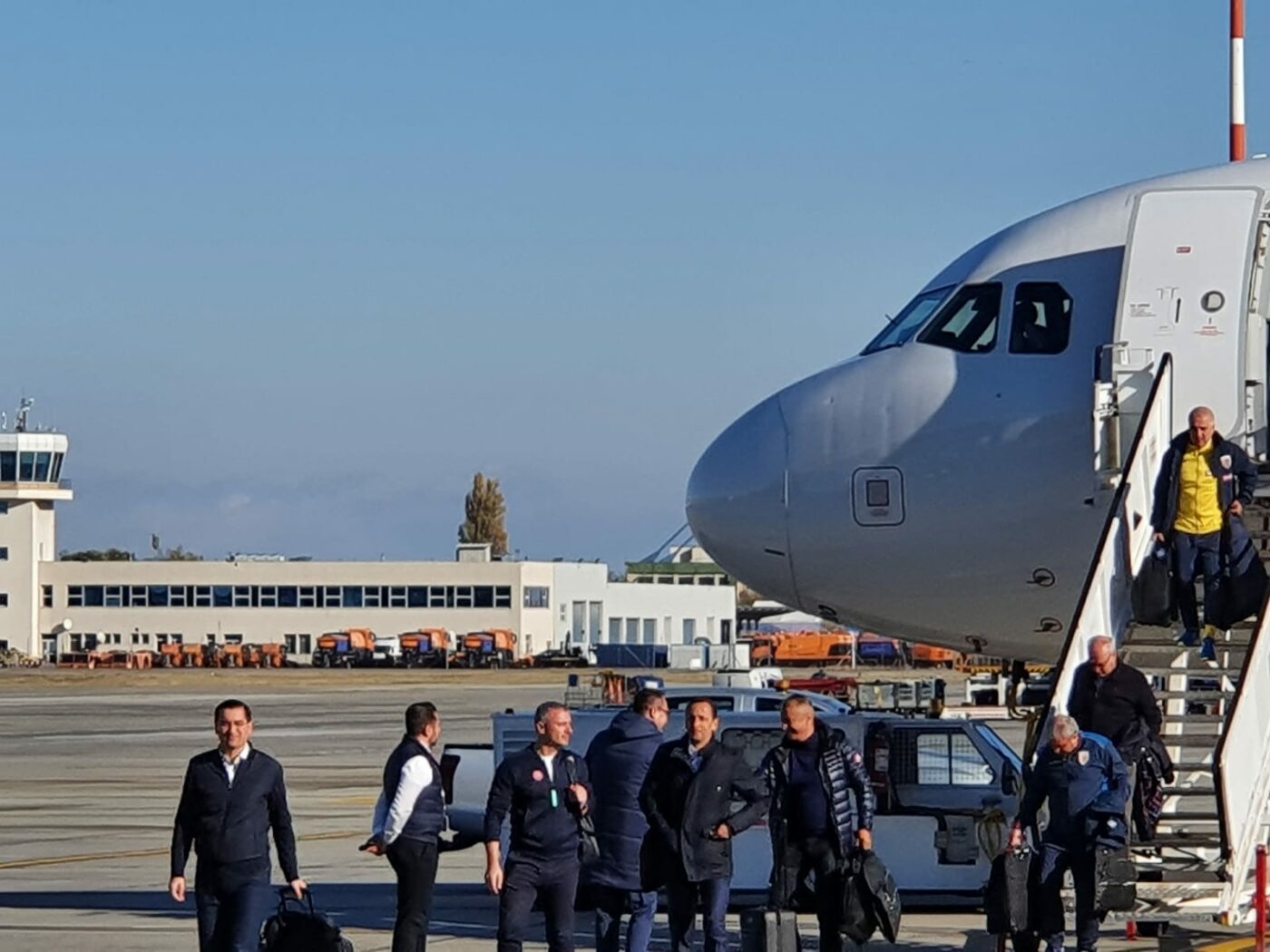 Calificarea României la Euro 2024 l-a făcut pe Răzvan Burleanu să aibă un moment de sinceritate la revenirea în țară: „Am plâns! A fost a doua oară în viața mea când am pățit asta!”. Președintele FRF spune că e mai bucuros ca niciodată | VIDEO