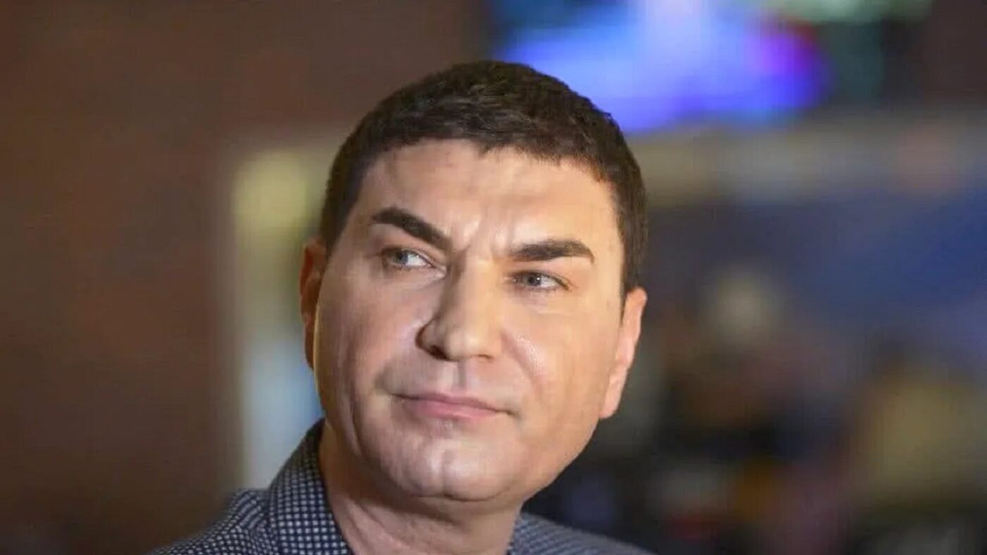 Ce sunt Morpheus și Dracula, tratamentele cu nume desprinse din filmele SF, pe care le face Cristi Borcea pentru a fi veșnic tânăr! De câte ori pe lună se vopsește milionarul