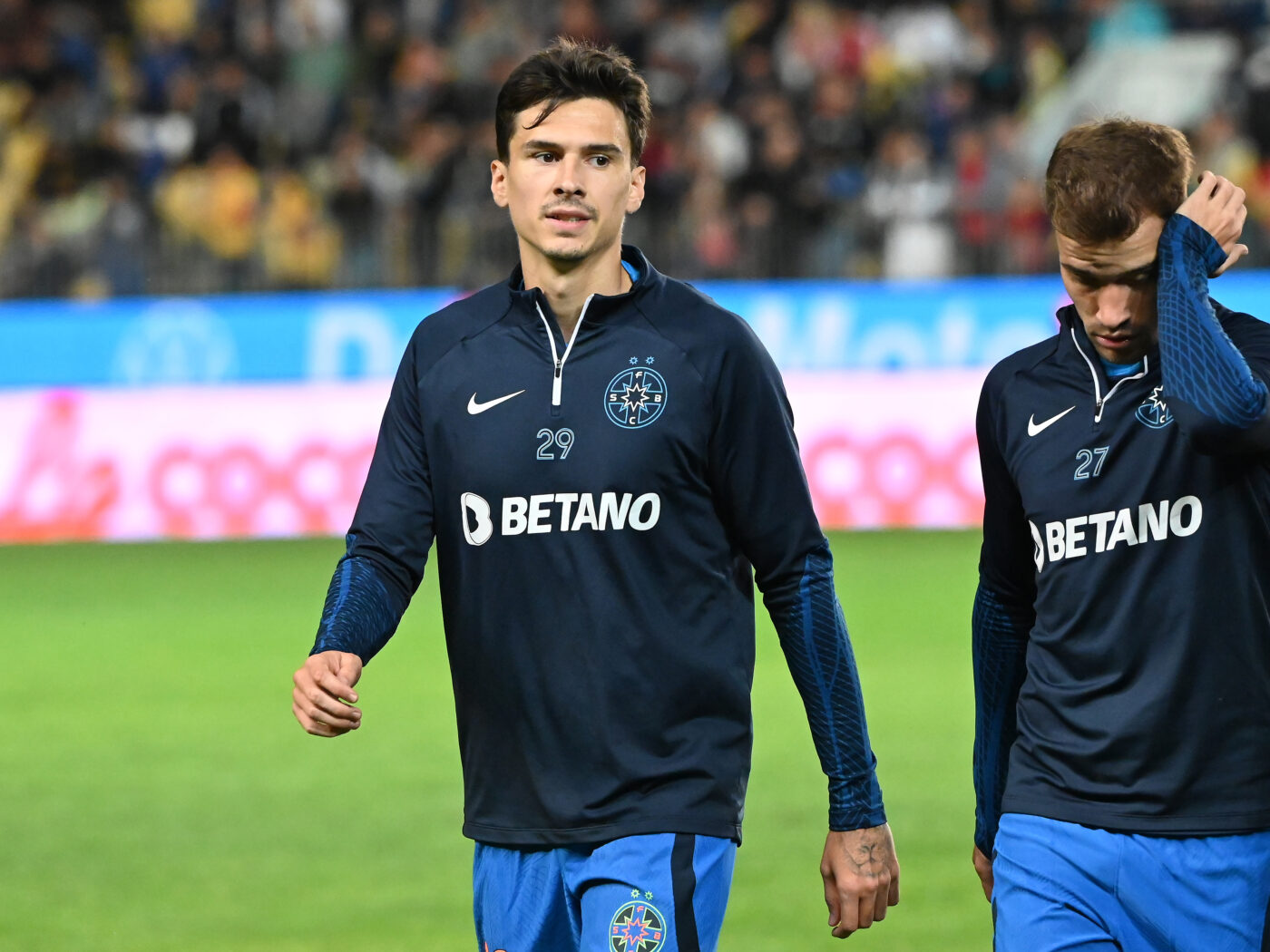 Dorin Rotariu, inamicul numărul unu al publicului la derby-ul Dinamo – FCSB. Cum au reacționat ultrașii la intrarea atacantului pe teren