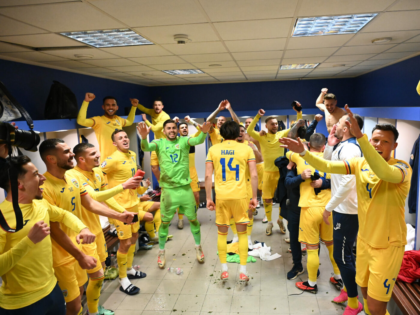 Nicolae Stanciu, avertisment tranșant pentru fotbaliștii care speră să prindă lotul României la EURO 2024: „Cine vine de-acum înainte, va fi sprijinit total. Dar…”. EXCLUSIV